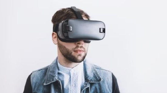 三星已申請“Samsung Glasses”商標(biāo)，或?yàn)槠鋁R頭顯的官方名稱