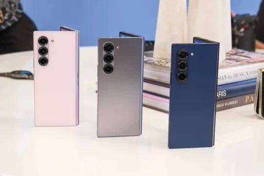 三星新品發(fā)布會：兩款折疊新機(jī)+谷歌AI，智能手表振感系統(tǒng)強(qiáng)大......