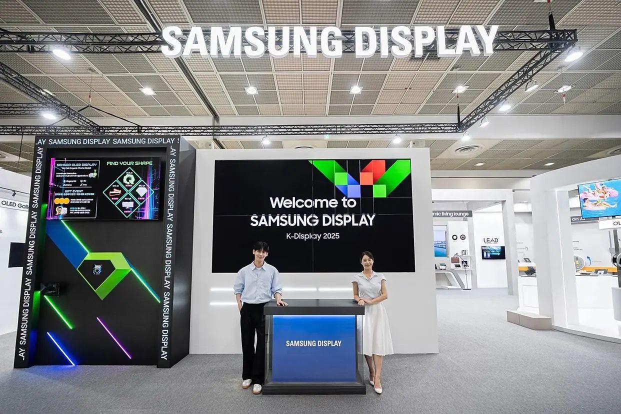 三星顯示在韓國(guó)K-Display 2025展示全球最亮Micro LED技術(shù)智能手表顯示面板