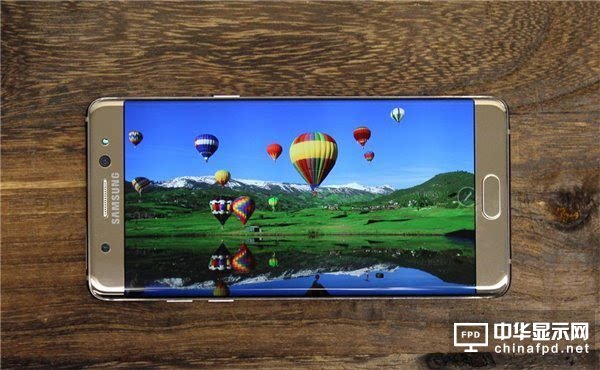 2017年智能手機屏幕發(fā)展大勢：OLED、HDR、柔性LCD