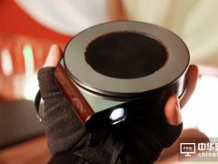 微型投影玩法大公開！堅果微果i6街頭“涂鴉”真好玩？